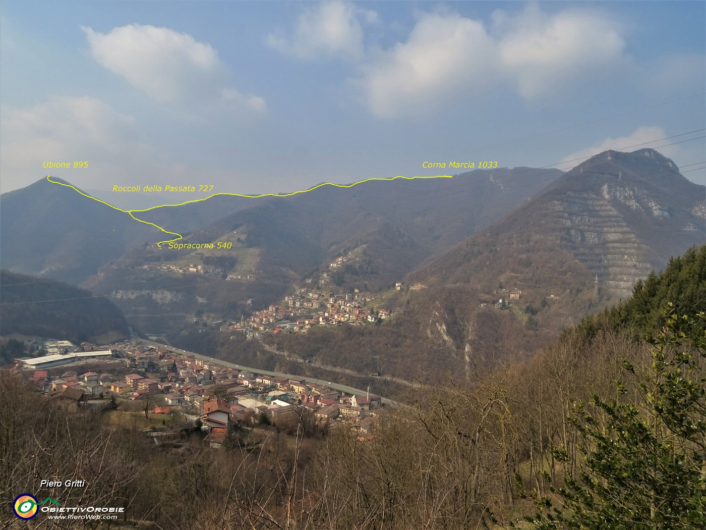 08 Monte Ubione e Corna Marcia saliti da Sopracorna di Ubiale.JPG -                                